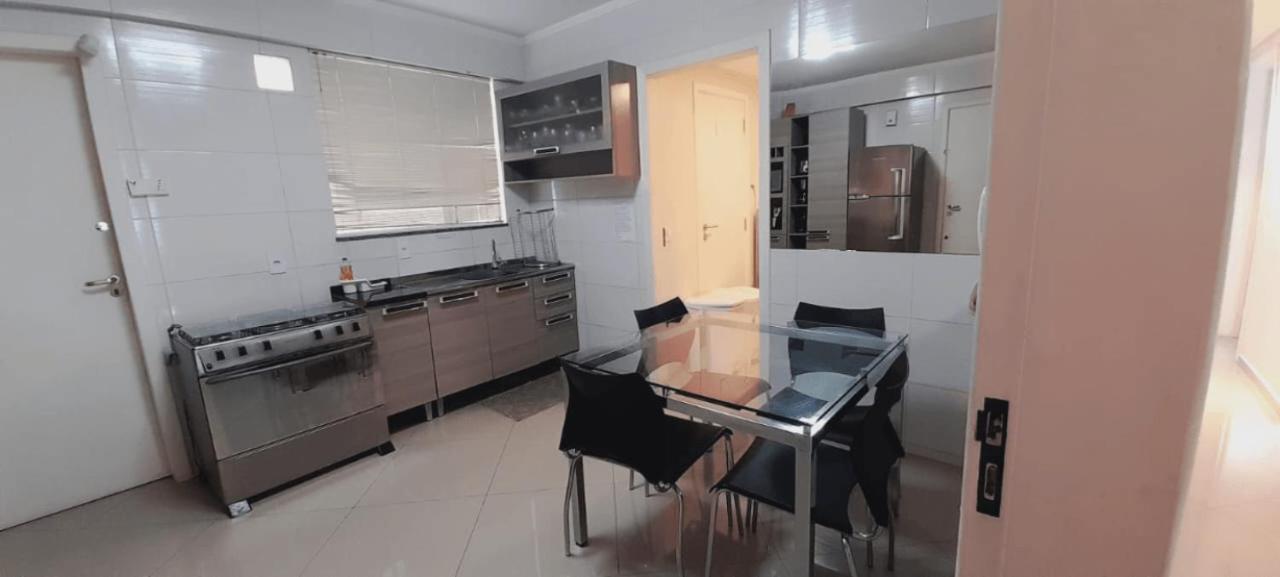 Lindo Apartamento No Coracao Da Cidade - Apartamento Inteiro Ou Seja Nao E Compartilhado Com Outras Pessoas - Perto De Tudo - 2 Quartos - Ar Condicionado - Churrasqueira - Cozinha Completa - 120 Metros Quadrados Ao Todo - Quartos Com 12 Metros Quadra Uniao Da Vitoria Exterior photo